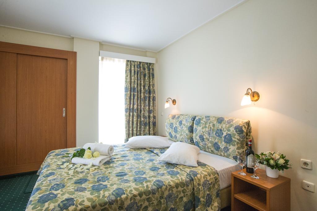 Nestorion Hotel Atene Esterno foto