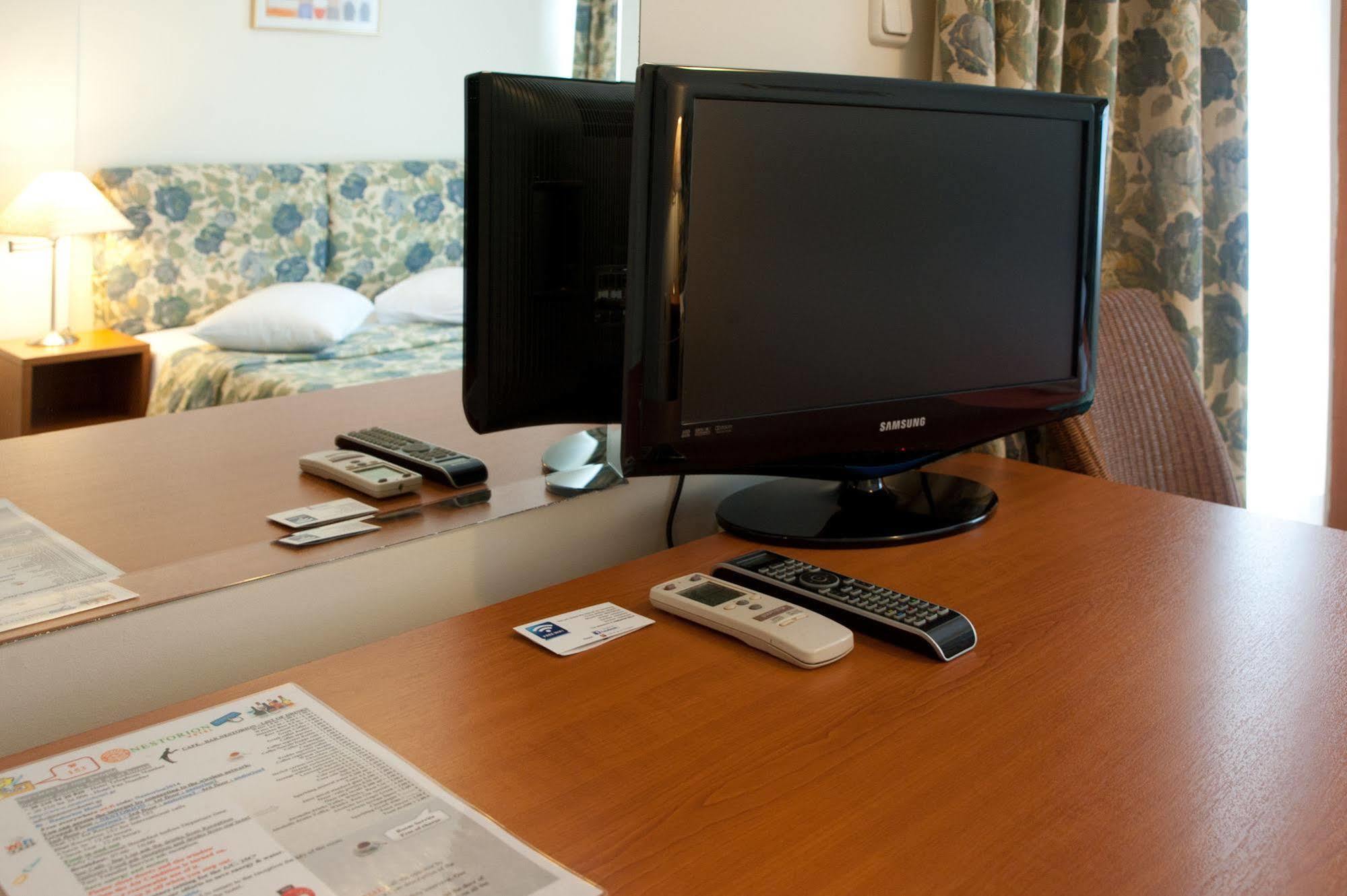 Nestorion Hotel Atene Esterno foto