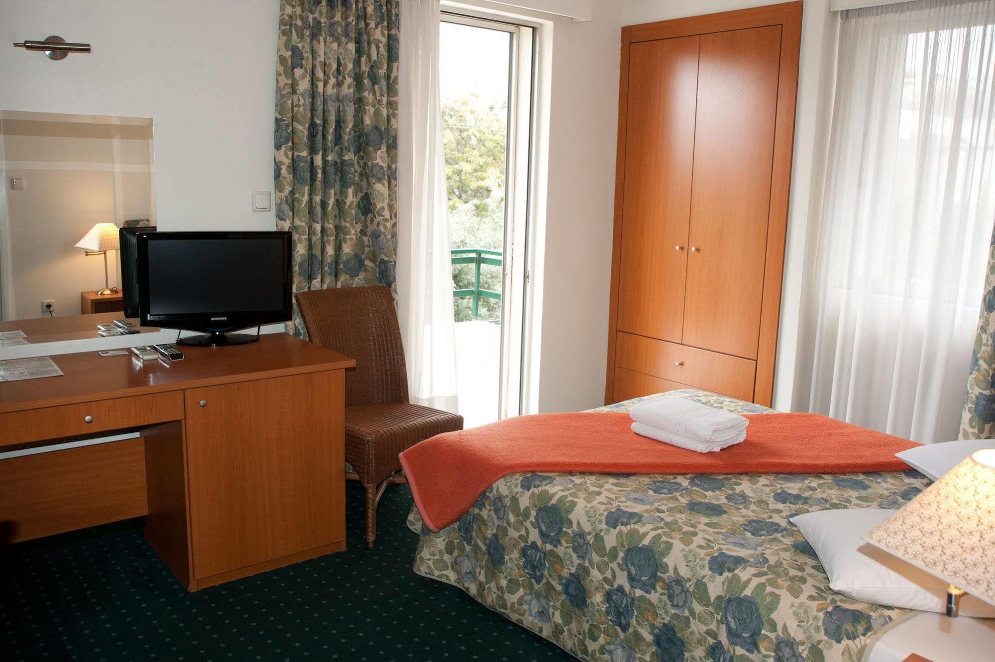 Nestorion Hotel Atene Esterno foto